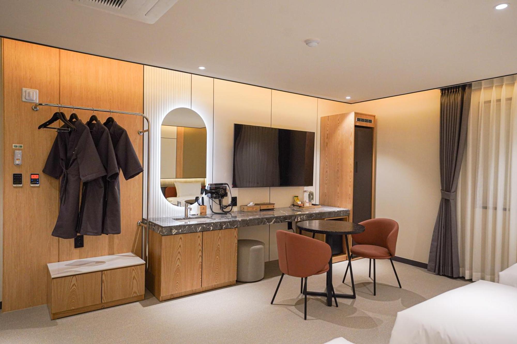 Urban Groove Hotel Seomyeon Пусан Екстер'єр фото