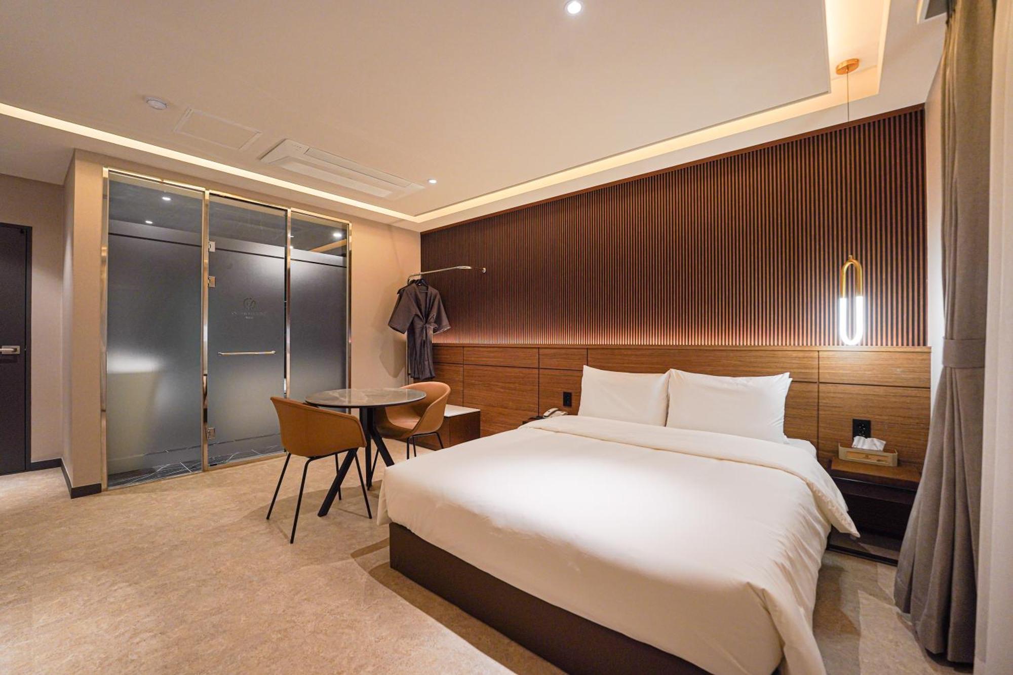 Urban Groove Hotel Seomyeon Пусан Екстер'єр фото