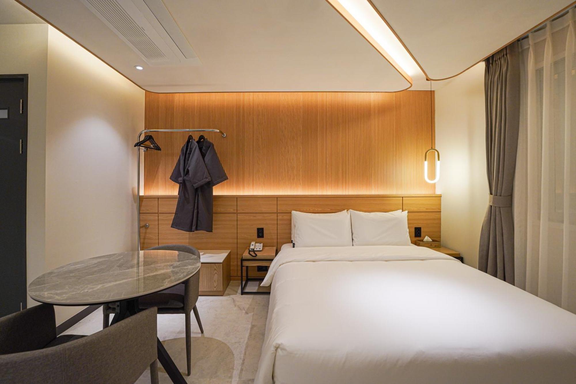 Urban Groove Hotel Seomyeon Пусан Екстер'єр фото